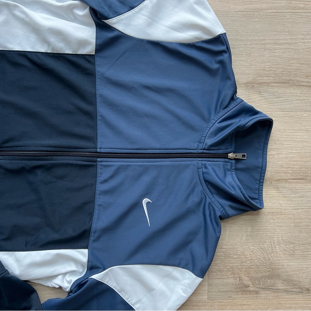 VINTAGE Men’s Nike Jogger Jacket (LIKE-NEW)